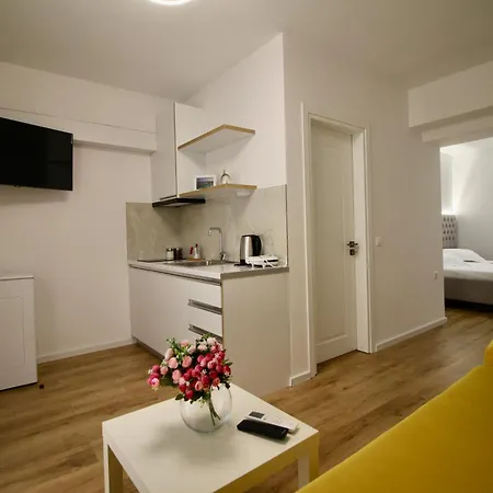 Apartment Berti Sarandë